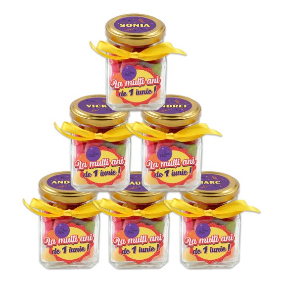 Set borcane personalizate pentru clasă „La mulți ani de 1 iunie” (minim 10 bucăți)
